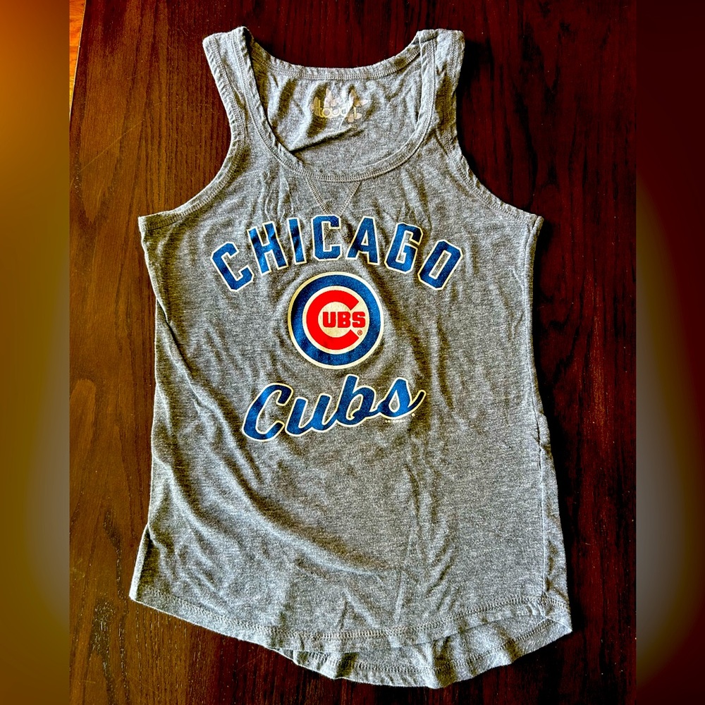 Touch, women’s Chicago Cubs tank top size small